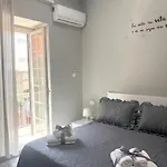 Rianna House Panzió Nápoly