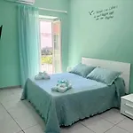 Rianna House Panzió Nápoly
