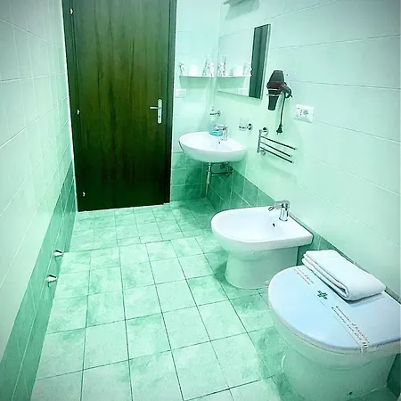 Rianna House נאפולי