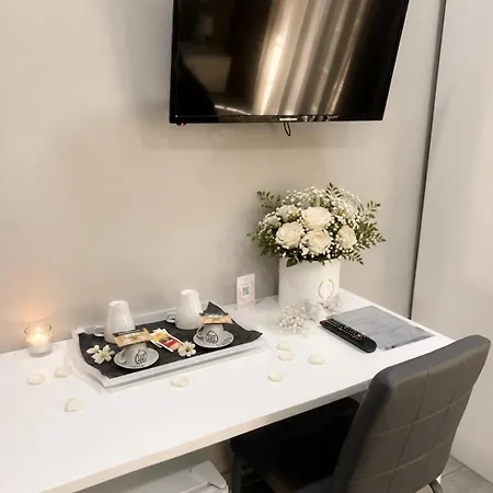 Rianna House 4*