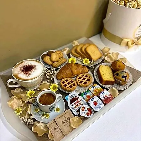 Acomodação com café da manhã  Rianna House