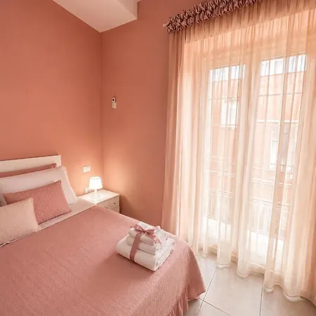 Rianna House 4* Νάπολη